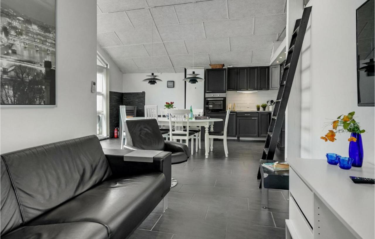 Beautiful Home In Borkop With Kitchen 외부 사진